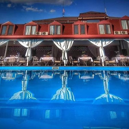Complex Racic Hotel Voyvodinovo Luaran gambar