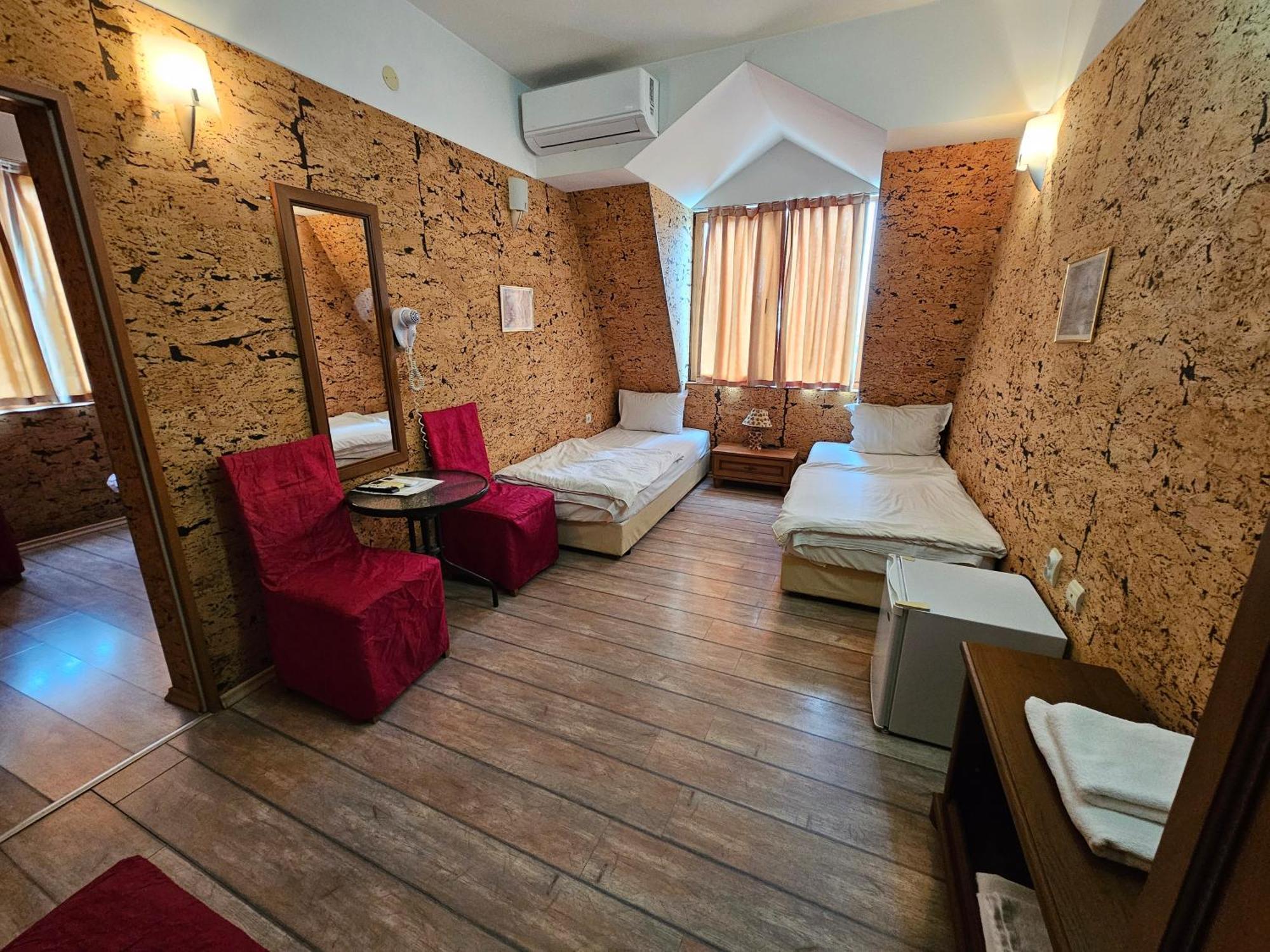 Complex Racic Hotel Voyvodinovo Luaran gambar