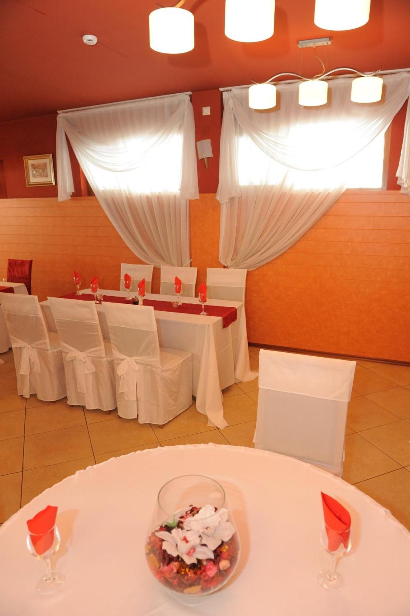 Complex Racic Hotel Voyvodinovo Luaran gambar