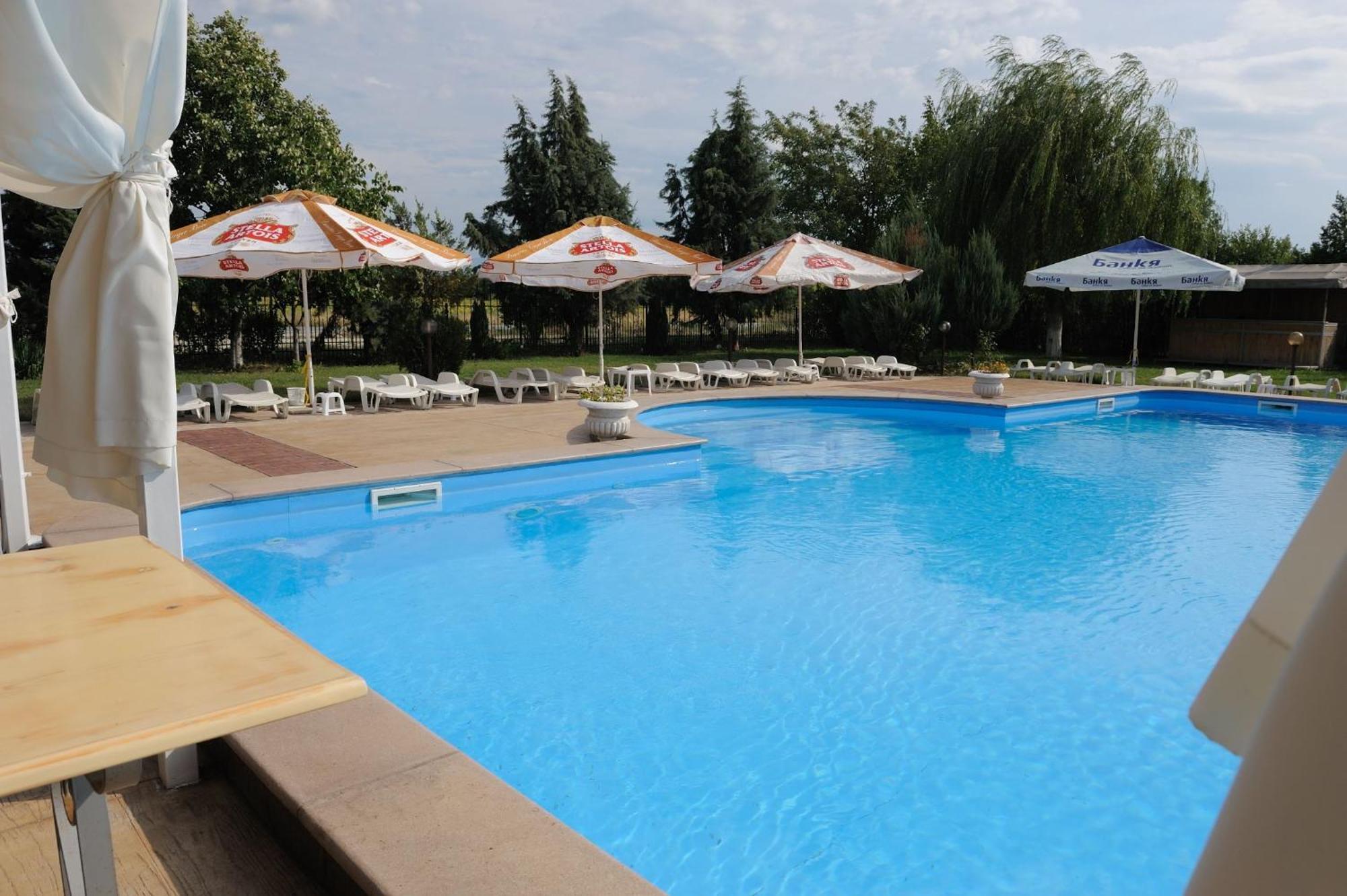 Complex Racic Hotel Voyvodinovo Luaran gambar