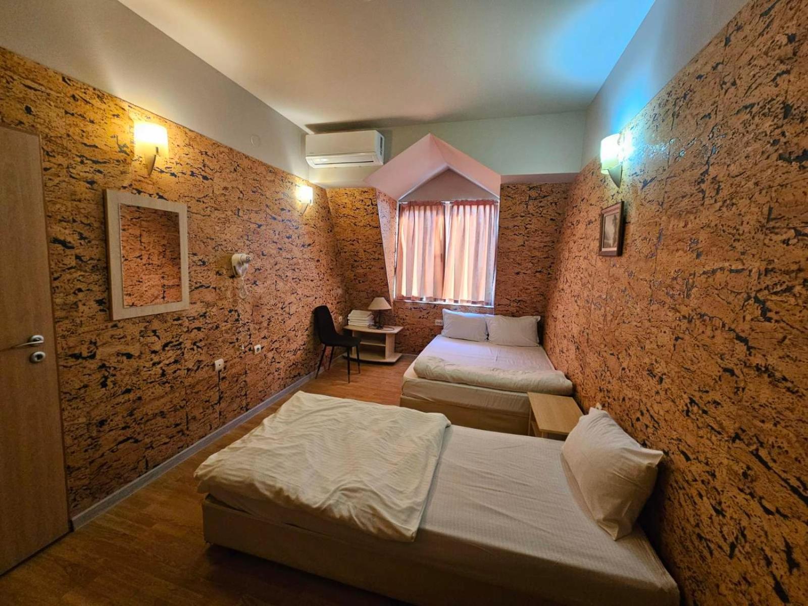 Complex Racic Hotel Voyvodinovo Luaran gambar