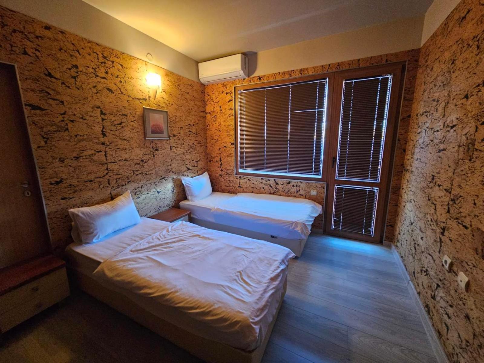 Complex Racic Hotel Voyvodinovo Luaran gambar